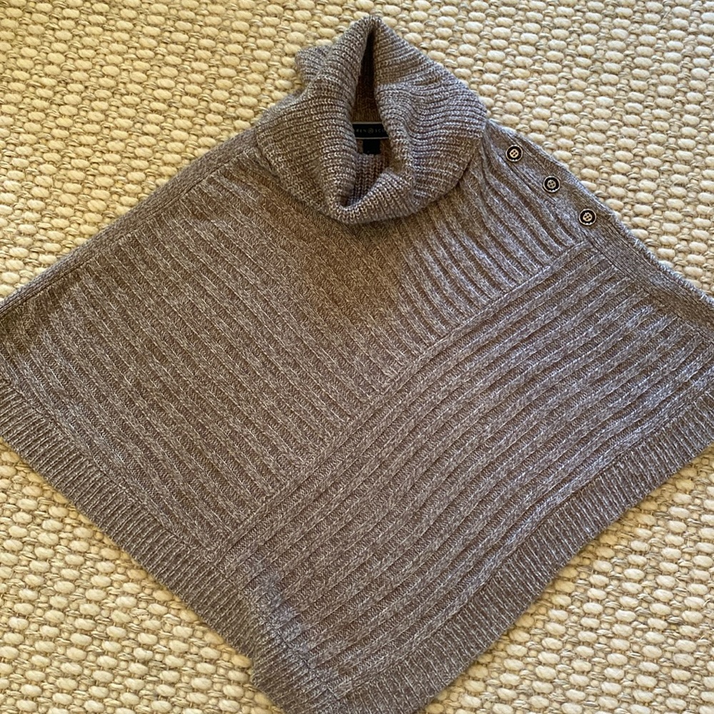Brown/off white acrylic poncho sweater with button detail
